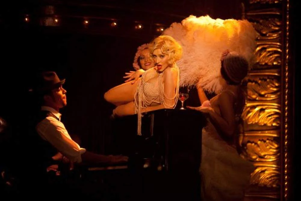 Burlesque - DVD (Used) - Image 4