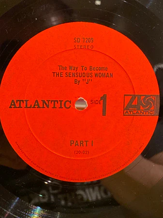 Connie Z / The Way To Become The Sensuous Woman By "J" - LP (VG/VG) - Image 3