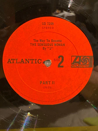 Connie Z / The Way To Become The Sensuous Woman By "J" - LP (VG/VG) - Image 4