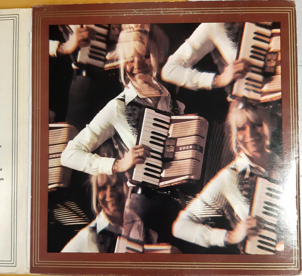 Horst Wende / Happy Accordion - 2xLP, Album, Gat (NM or M-/VG+) - Image 3