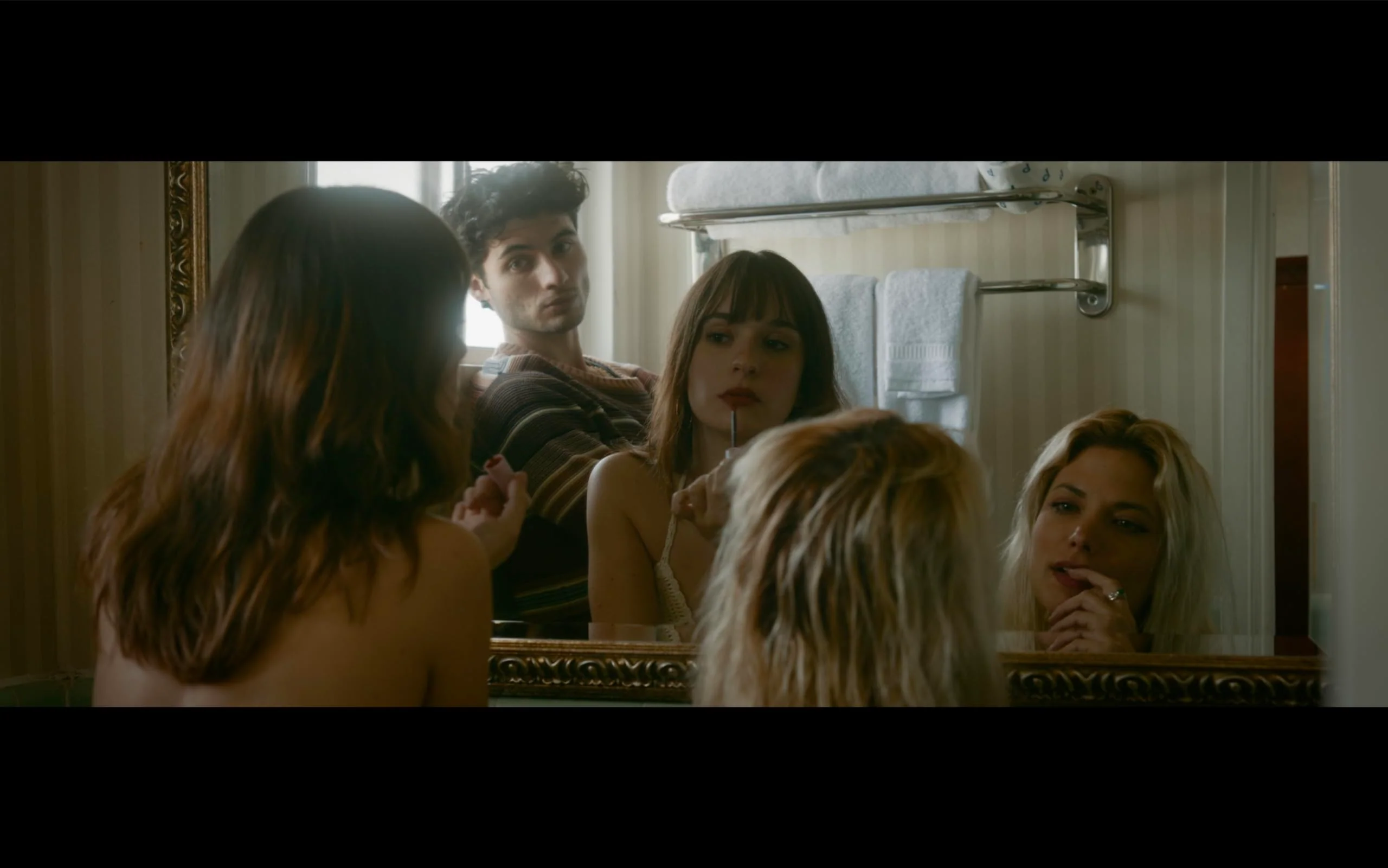 Love Kills + Between Us - Blu-Ray - Image 5