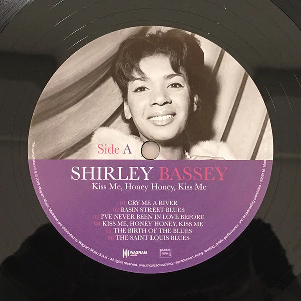 Shirley Bassey / Kiss Me, Honey Honey, Kiss Me - LP, Comp (M/M) - Image 3